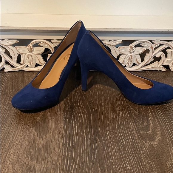 Kelly & Katie Royal Blue Isabella Suede Cobalt Blue Suede heels  Size 9 - Picture 7 of 7